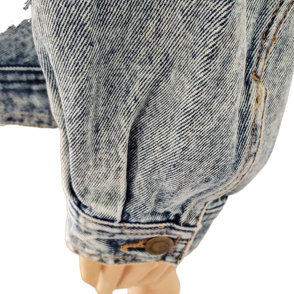 Womens Blue Acid Wash Button Front Flap Pockets Denim Jean Jacket Size 8 - Picture 8 of 16